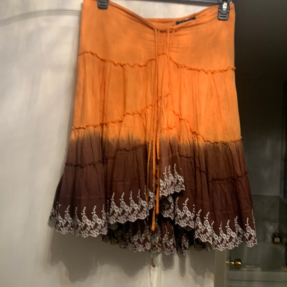 Orange/brown/white skirt